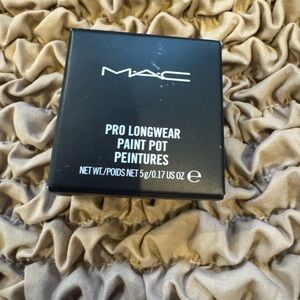 MAC Cosmetics Pro Longwear Paint Pot